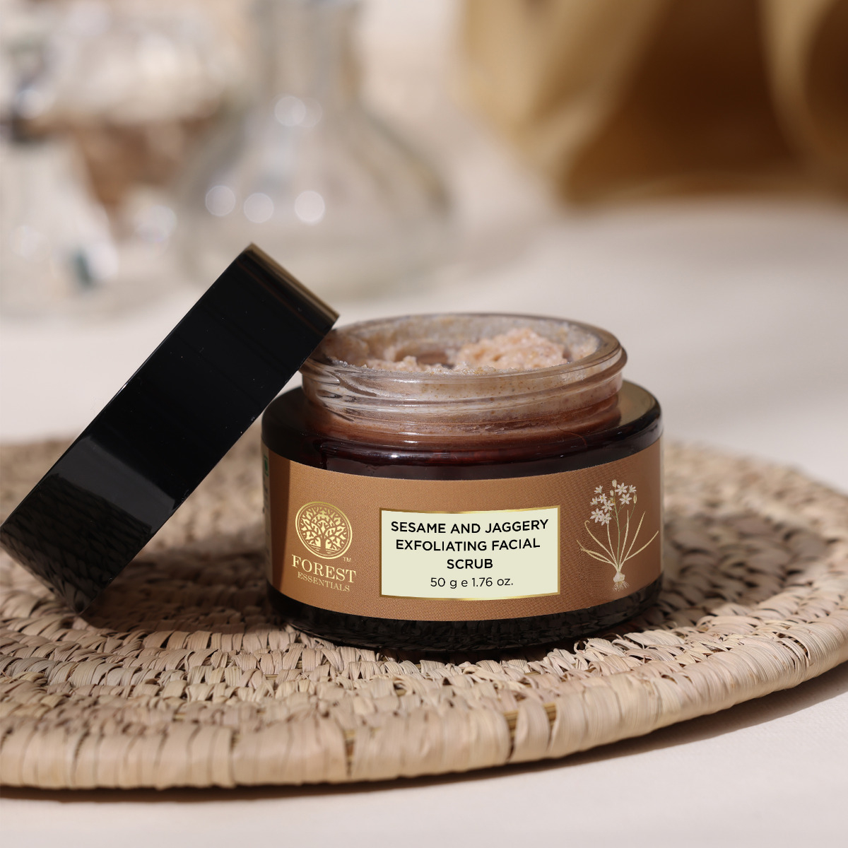 21323_sesame___jaggery_exfoliating_facial_scrub_50g_9-1.jpg